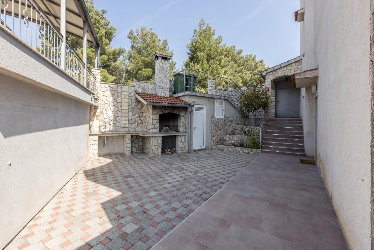 Family Apartments Jadrijevic Primošten Exterior foto